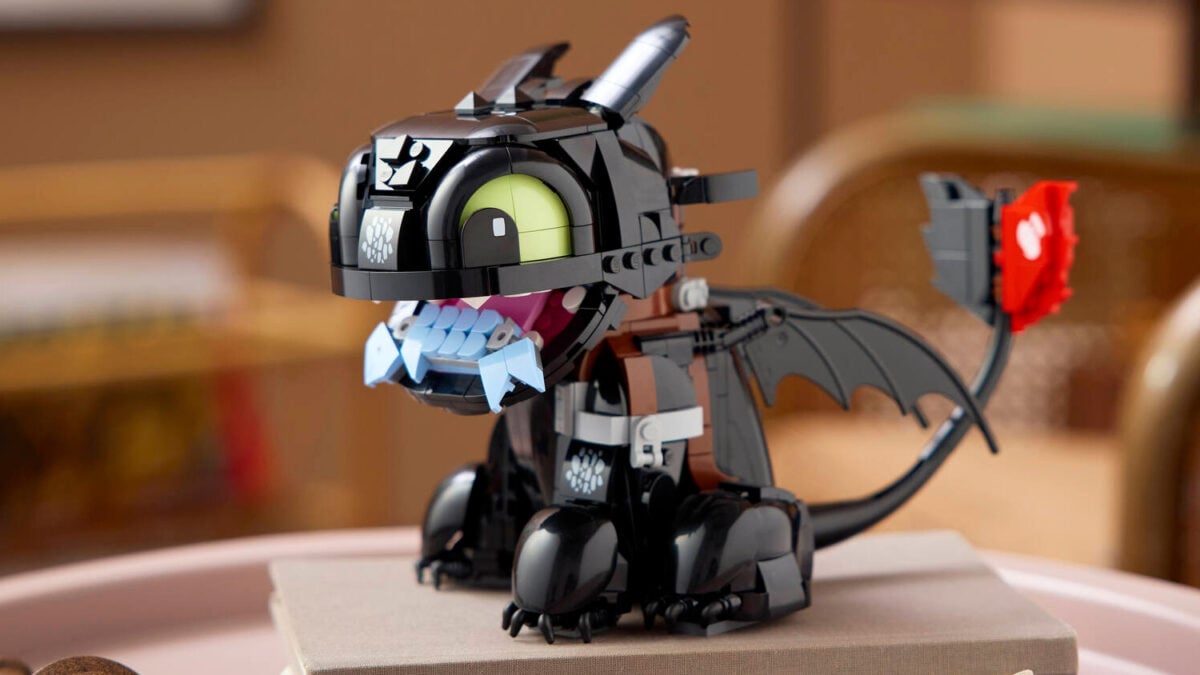 LEGO Toothless How to Train Your Dragon features LEGO Toothless How to Train Your Dragon features